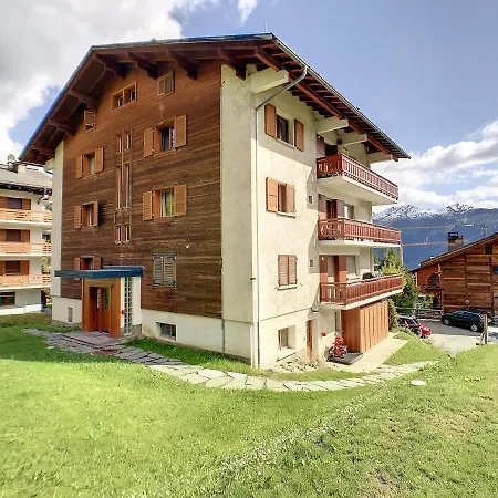 Romaine 115/3 Daire Verbier