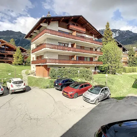 Romaine 115/3 Apartament